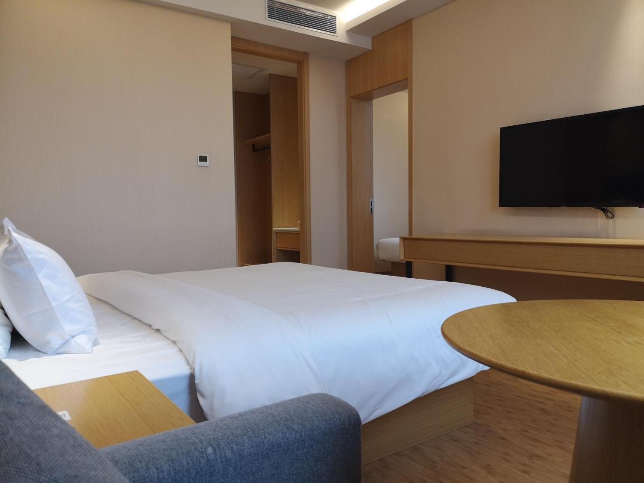 Ji Hotel Shanghai Chuansha Chengnan Road מראה חיצוני תמונה
