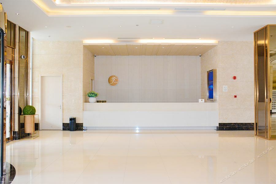 Ji Hotel Shanghai Chuansha Chengnan Road מראה חיצוני תמונה